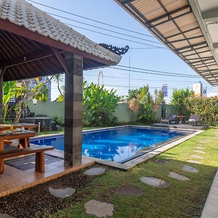 Cempaka Mas Guest House Canggu Extérieur photo