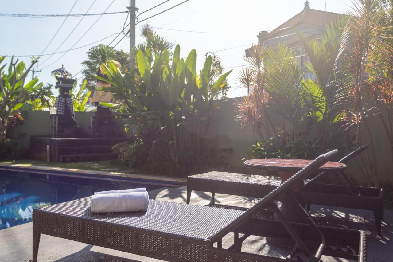 Cempaka Mas Guest House Canggu Extérieur photo