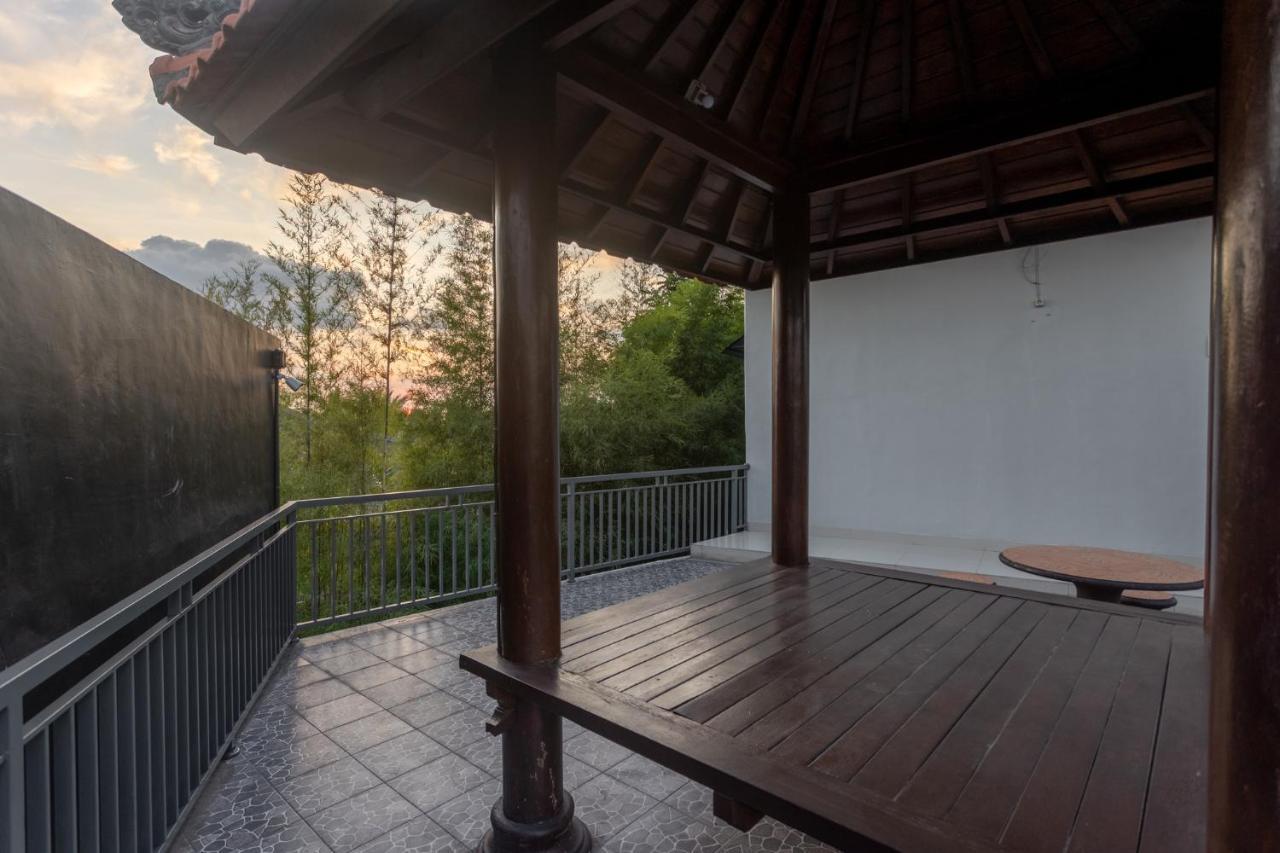 Cempaka Mas Guest House Canggu Extérieur photo